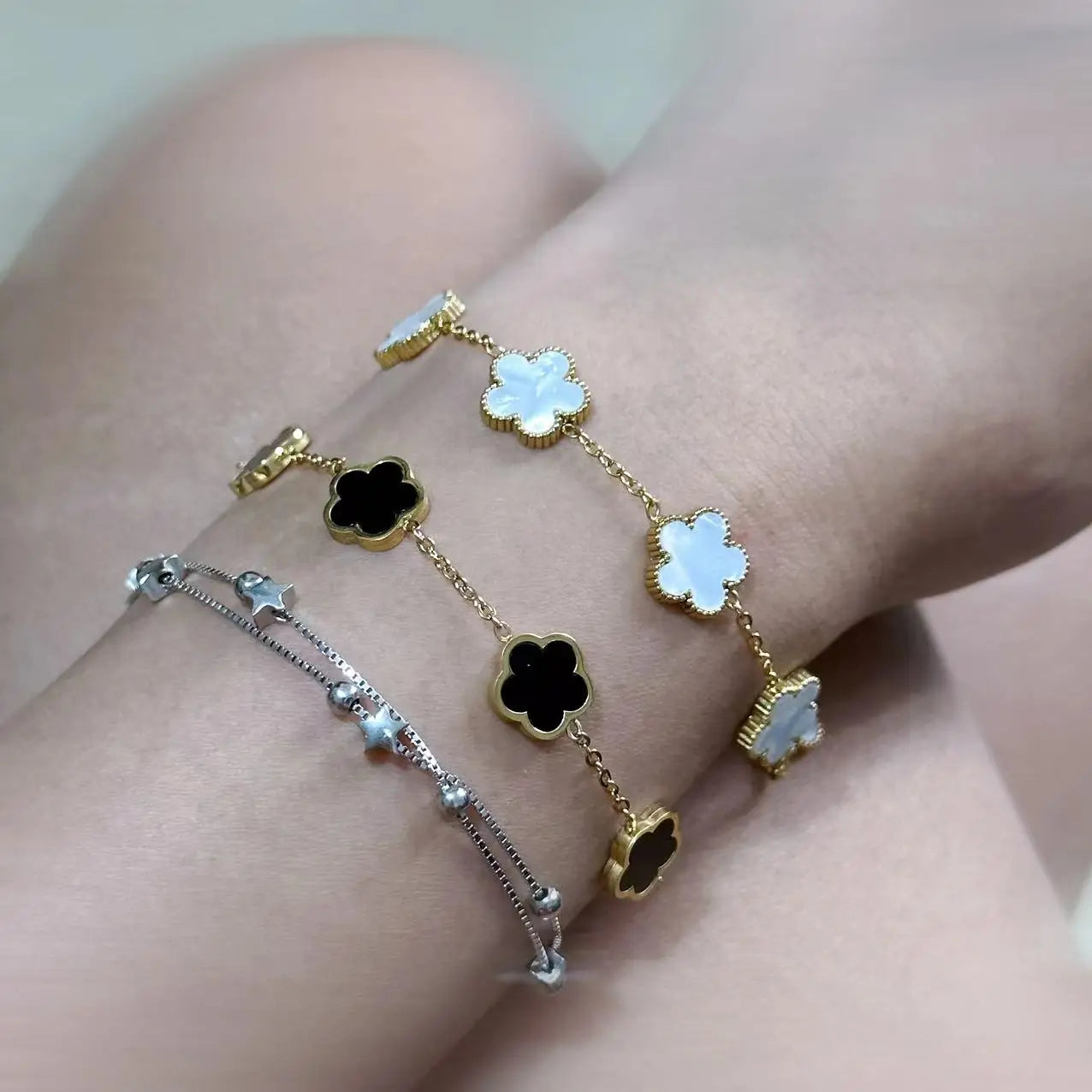 Sweet And Cute Plum Blossom New Design Plant Five Leaf Flower Adjustable Bracelet Women's Luxury Shell Stainless Steel Clover