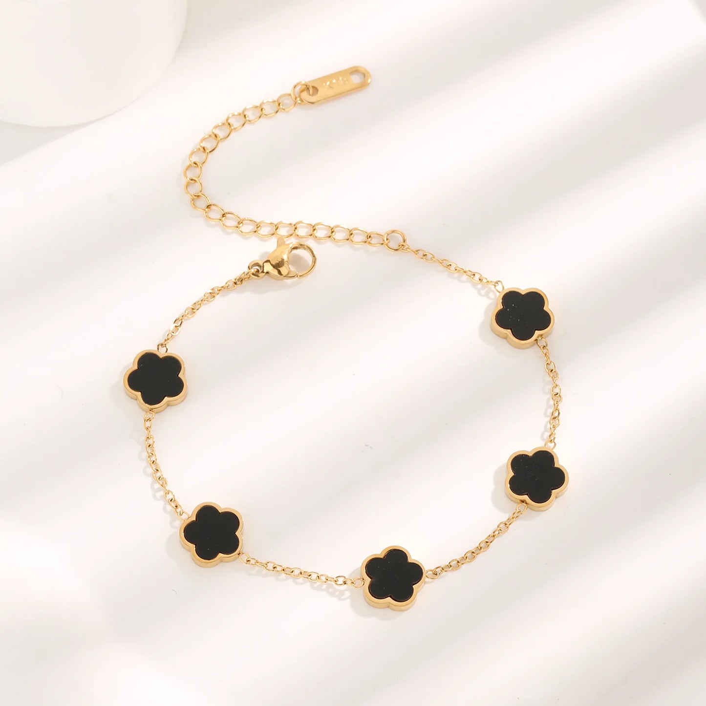 Lucky Clover 18K Gold Plated Clover Necklace Bracelet Earring for Women Fashion Cute Simple Jewelry Sets